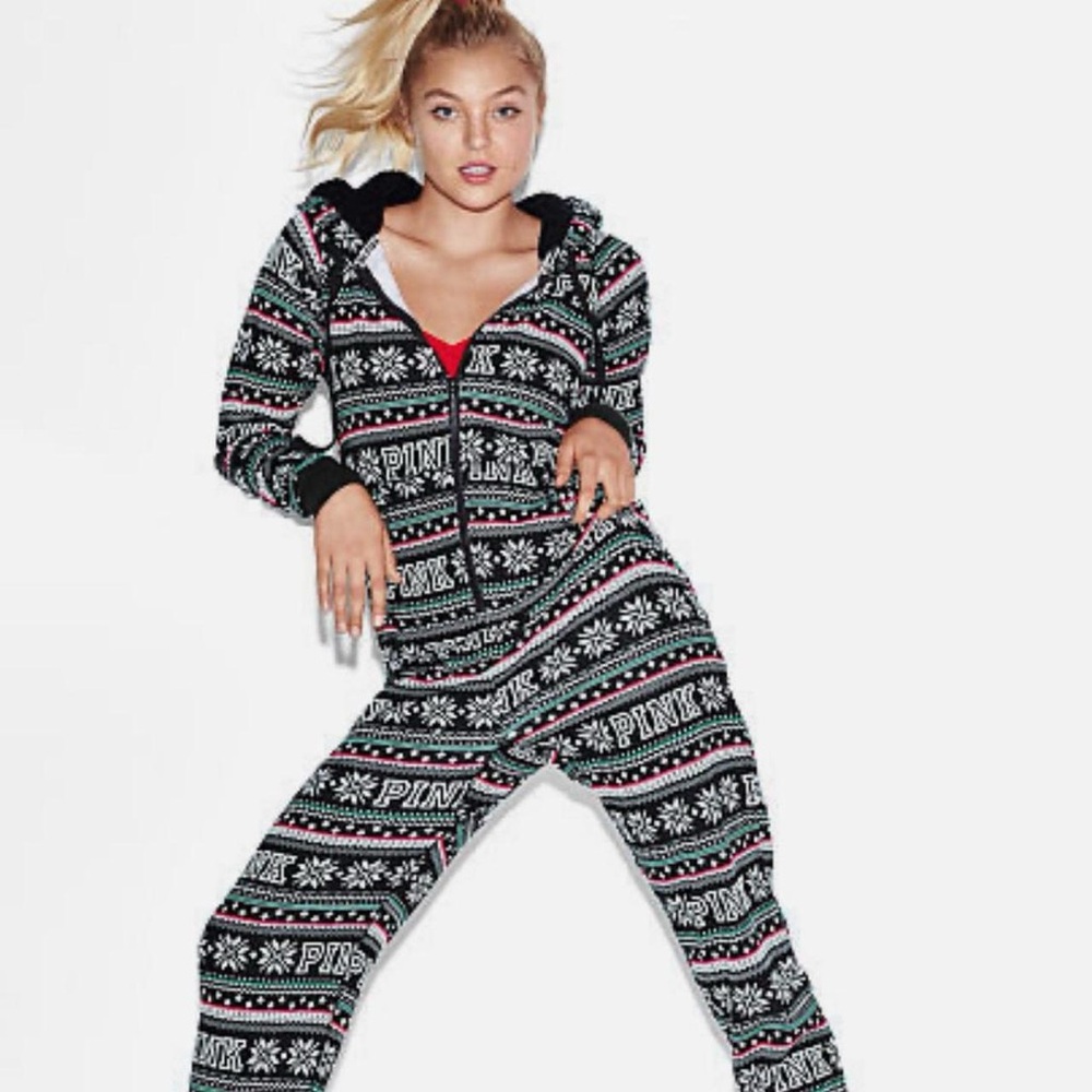 PINK Victoria's Secret Black and White Lounge Wear